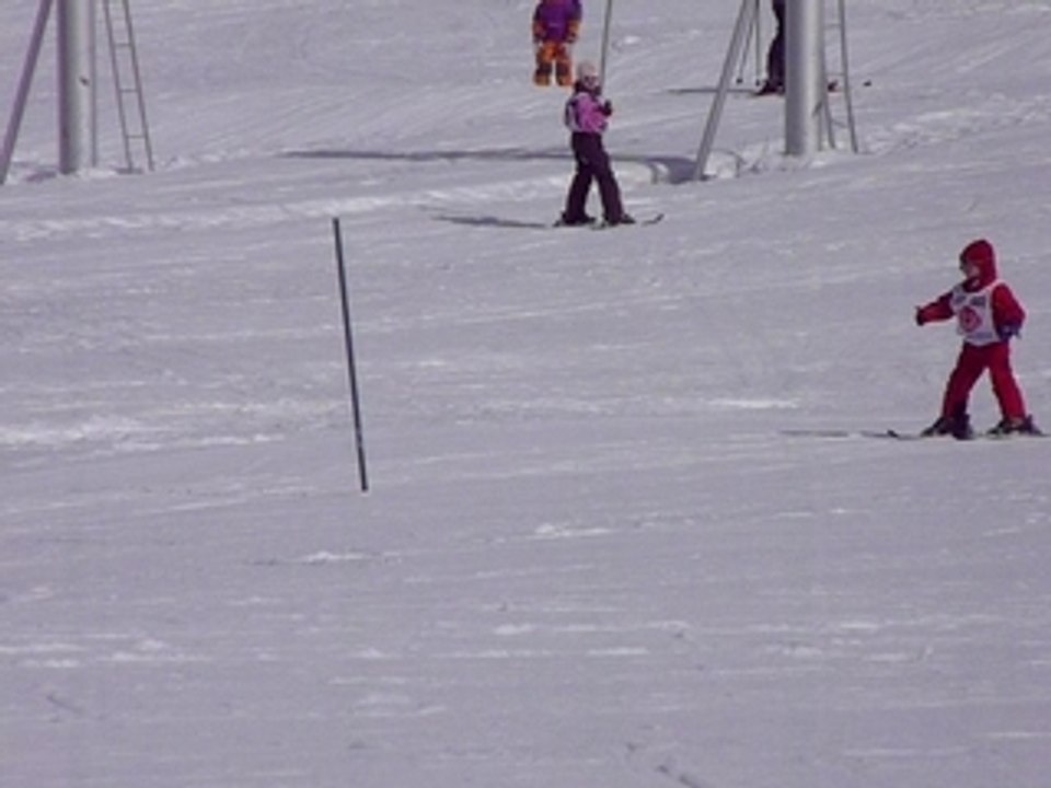 Ronan au slalom "géant" !!!