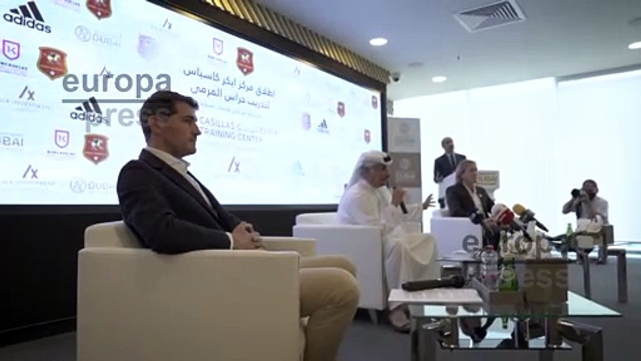 Presentación de la primera Iker Casillas Academy en Dubái