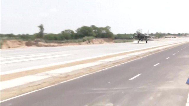 Barmer Highway became emergency landing field of Air Force