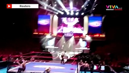 Momen Gempa Dahsyat Bikin Panik Pegulat Pro di Meksiko
