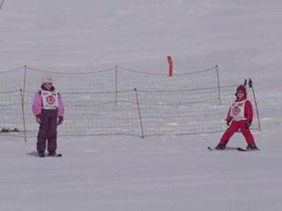 Solène et le chasse-neige !!!