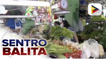 Скачать видео: Presyo ng gulay at isda sa ilang pamilihan, tumaas; Nasa P69-M halaga ng pinsala sa agrikultura dahil sa Bagyong #JolinaPH, naitala sa Calabarzon