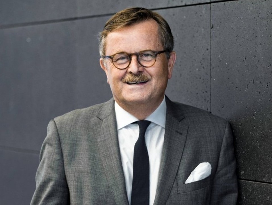 Druck auf ungeimpfte steigt: montgomery plädiert für 2g-regel