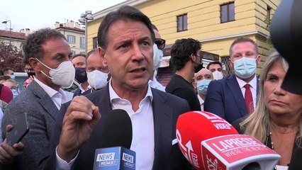 Tải video: Reddito di cittadinanza, Conte: 