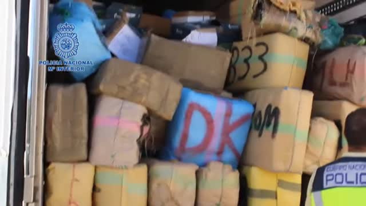 Intervenidas en Granada 26 toneladas de hachís en el interior de un camión