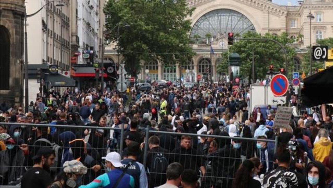 Son Dakika: Maltepe Kaymakamlığı, cumartesi günü yapılacak aşı karşıtı mitinge bulaş riski nedeniyle izin vermedi