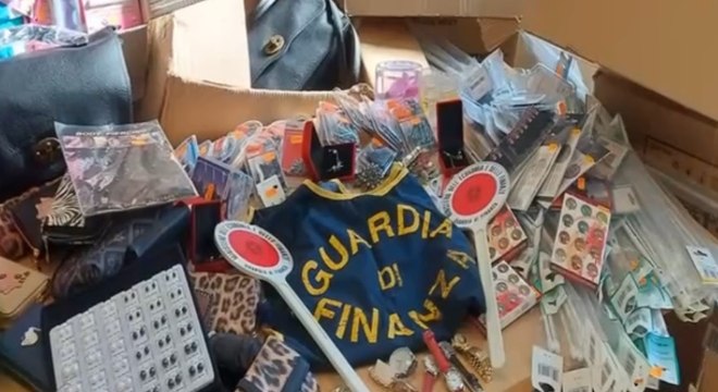 Lodi - Sequestrati 131mila prodotti non a norma (09.09.21)