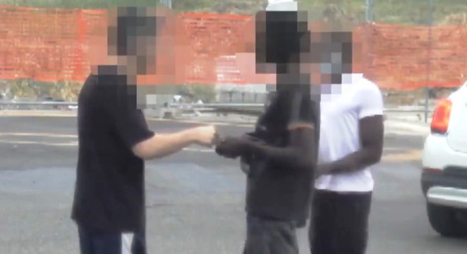 Reggio Emilia - Spaccio in Piazzale Europa: arrestati 9 pusher stranieri (09.09.21)