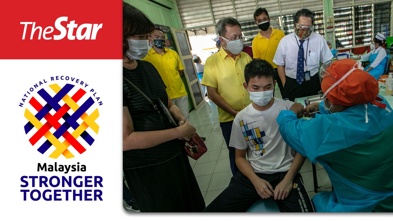 Covid-19: Vital to set new measures as Sarawak moves into endemic phase, says Dr Sim