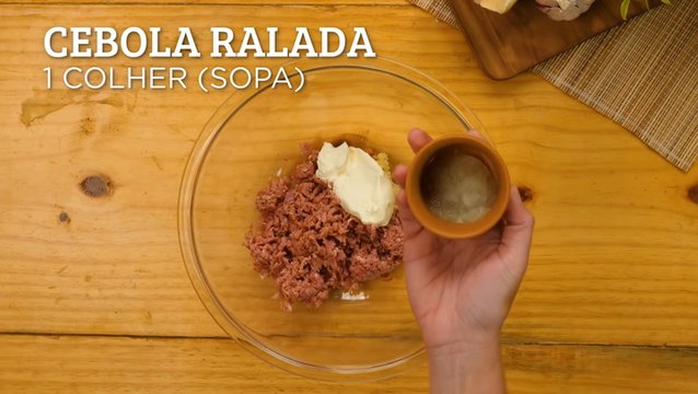 Pão de alho com linguiça — Receitas TudoGostoso