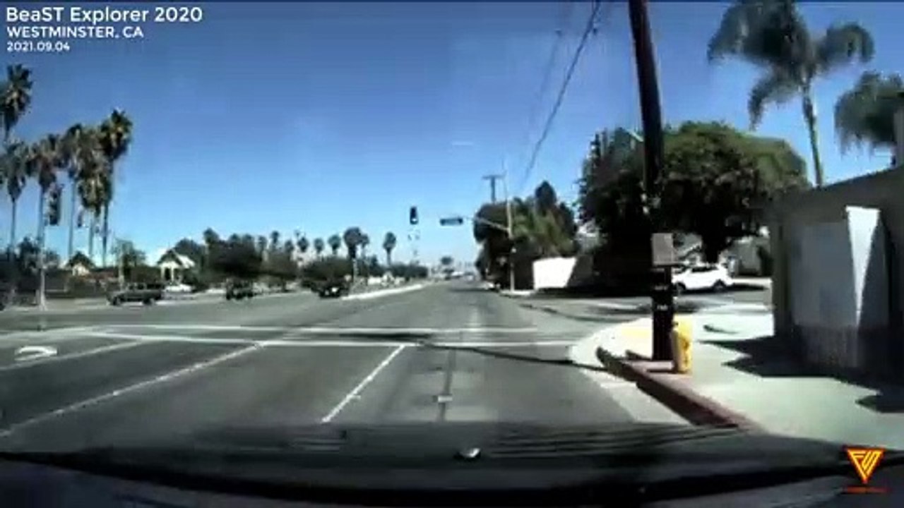 One of the many reasons to run a dashcam. 2021.09.04 — WESTMINSTER, CA