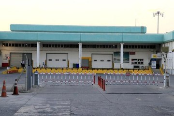 Adana Havalimanı'nda klima motoru patladı: 2 işçi yaralandı