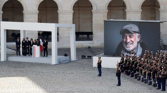 Hommage national à Belmondo : «Nous l’aimons parce qu’il nous ressemblait», déclare Macron