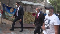 Son dakika haberi: KKTC Cumhurbaşkanı Ersin Tatar, İzmir'deki Kadifekale Hava Şehitliği'ni ziyaret etti
