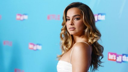Addison Rae Signs Multipicture Deal With Netflix | THR News