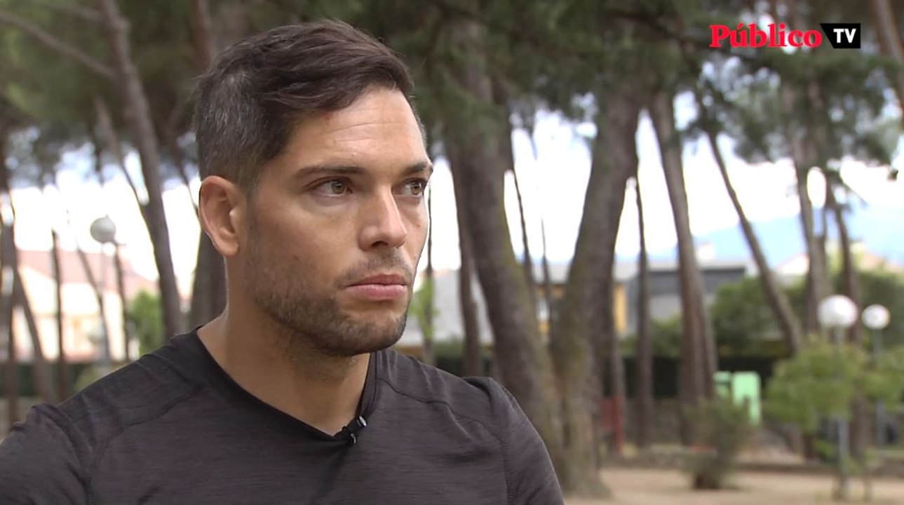 Román Reyes, superviviente del suicidio, explica la diferencia entre la eutanasia y el suicidio