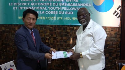 Développement local : Signature de convention d'investissement entre le District du Bas-Sassandra et l'ONG coréenne IYF
