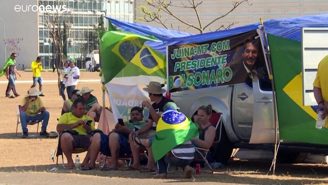 Los camioneros brasileños ponen fin al bloqueo de carreteras a petición de Bolsonaro