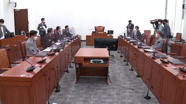 언론중재법 '8인 협의체', 3대 쟁점조항 두고 대치 / YTN