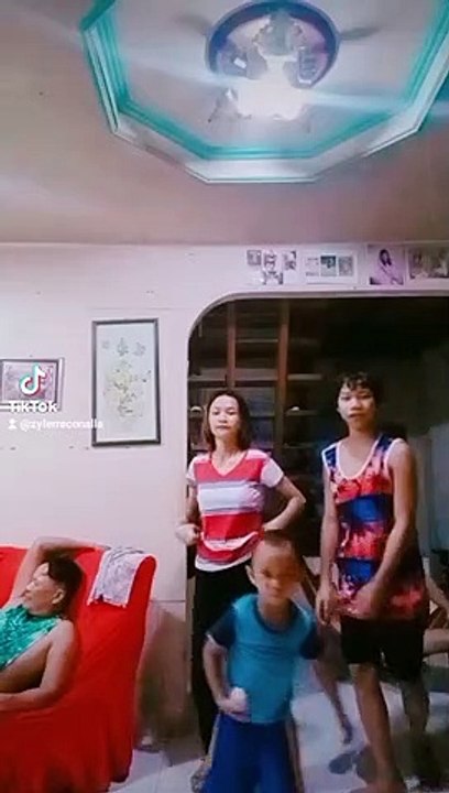 siblings dance