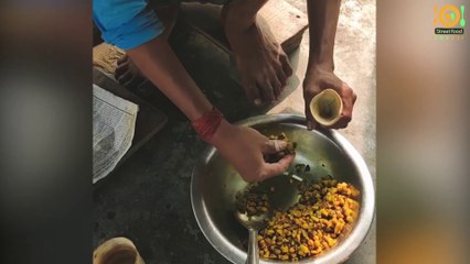 Mini Samosa Making in Village Weekend Market  Rs.5 Per Samosa