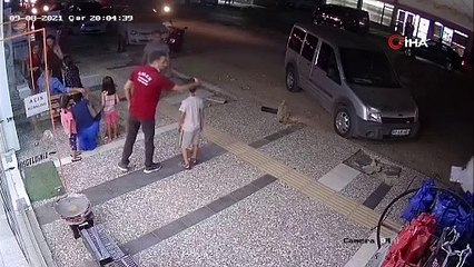 Freni boşalan kamyondan çocukları son anda kurtardılar