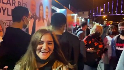 Haluk Levent, kendi konserinde kuyruğa girdi!