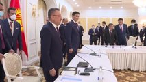 Son dakika politika: Cumhurbaşkanı Yardımcısı Oktay, Kırgızistan'daki Türk iş insanlarıyla bir araya geldi