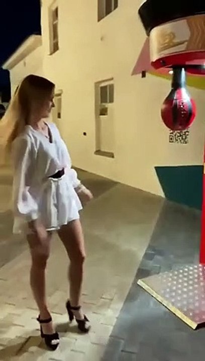 Boks Makinesi Performansıyla Şaşırtan Güzel
