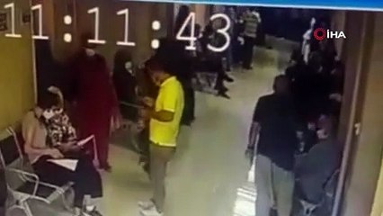 Önce küfretti sonra saçlarını yoldu