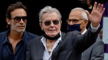 Obsèques de Jean-Paul Belmondo : Alain Delon ému et acclamé