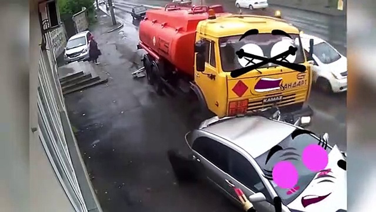Police Car Doodle Chases Drunk Car  - Lucky Doodles