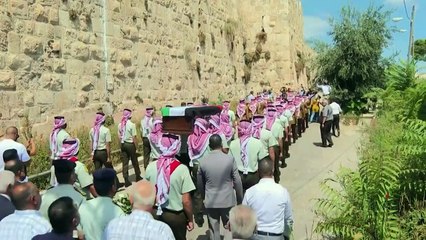 شهدؤانا الابرار نجوم تضيء سماء الدنيا وتروي ثرى القدس الطهور