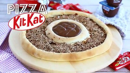 Pizza aux Kit Kat et yaourt Danette au chocolat