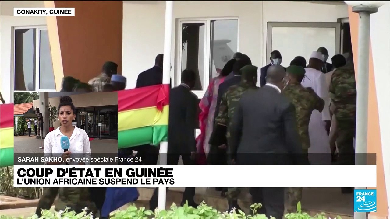 Coup d'Etat en Guinée : "Alpha Condé va bien", selon des proches du colonel Doumbouya