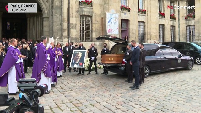 Alain Delon, Jean Dujardin among grievers bidding adieu to French film icon Jean-Paul Belmondo