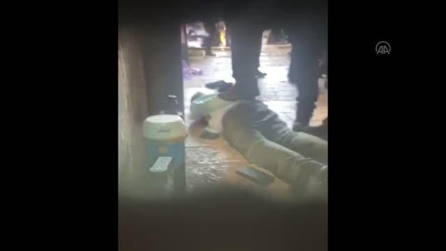 Son dakika haberleri: İsrail polisi ağır yaraladığı Filistinlinin sırtına bastı