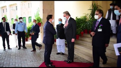 España pide ayuda a Pakistán para evacuar a afganos