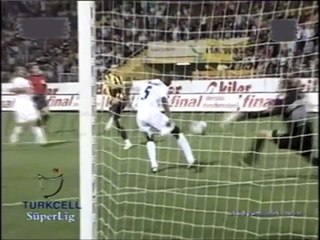 Video herunterladen: Ankaragücü 2-2 Gençlerbirliği 01.09.2007 - 2007-2008 Turkish Super League Matchday 4