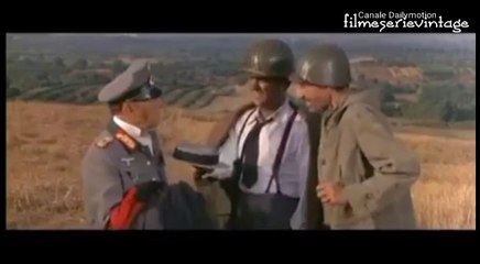 Franco e Ciccio salvano Buster Keaton nel film due marines e un generale