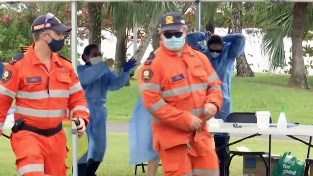 Qld authorities say next 24 hours crucial as state records 5 new local infections