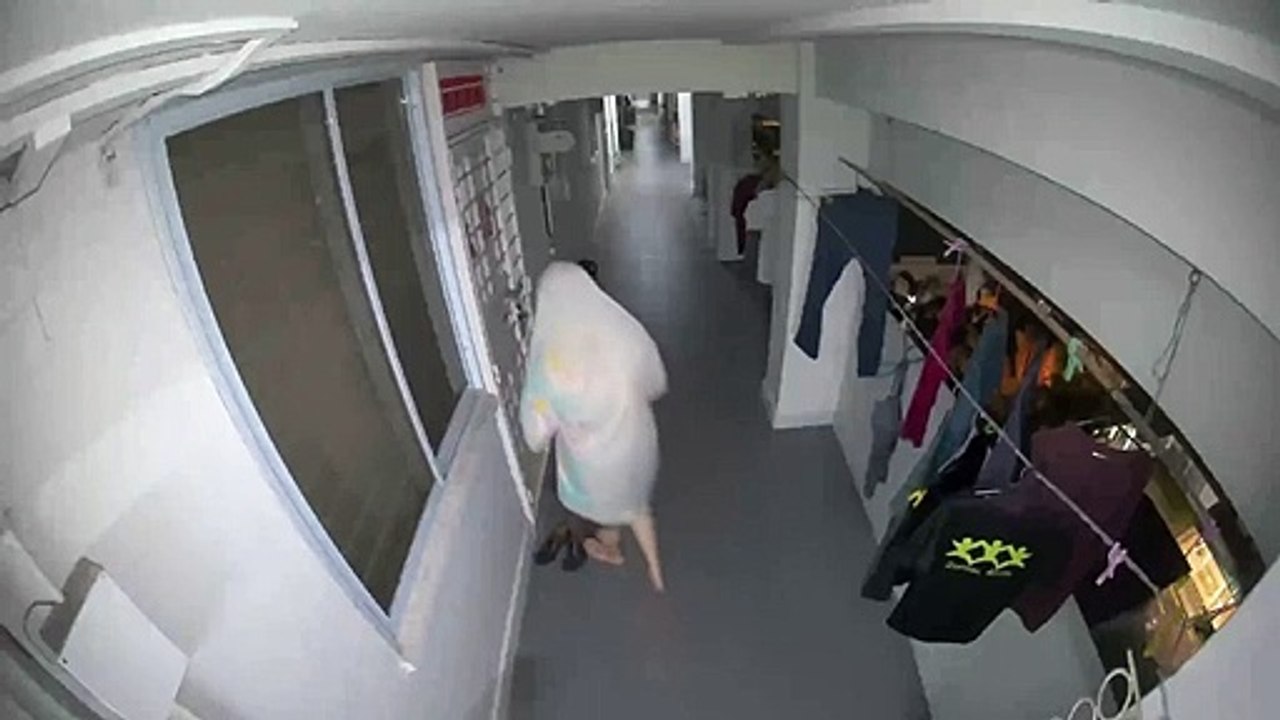 NEIGHBOUR DRESS LIKE PONTIANAK TO HARASS, CAUGHT ON CCTV