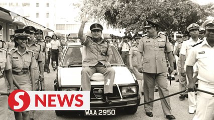 Video herunterladen: Former Bukit Aman CID chief Zaman Khan passes away