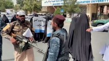 Afghanistan: il nuovo corso corre veloce, donne manifestano a favore dei talebani