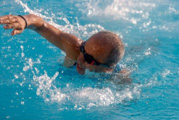 72 yaşındaki "demir adam" şampiyonadan şampiyonaya koşuyor (1)