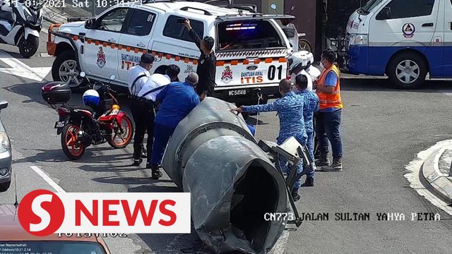 Lorry knocks ventilation system at Jalan Sultan Yahya Petra tunnel, no injuries reported