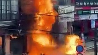 fire in a big bulding of india