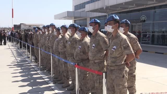 KAHRAMANMARAŞ - Şehit Piyade Uzman Çavuş Ramazan Demir'in cenazesi memleketine getirildi (2)