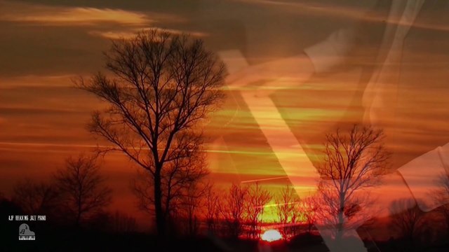 Walking at Sunset (Jazz Trio)日没で歩く Official Video