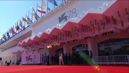 Corrupção nas Filipinas de "On the Job: The Missing 8" em Veneza